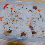 楽しておいしい「ストック炊き込みご飯」